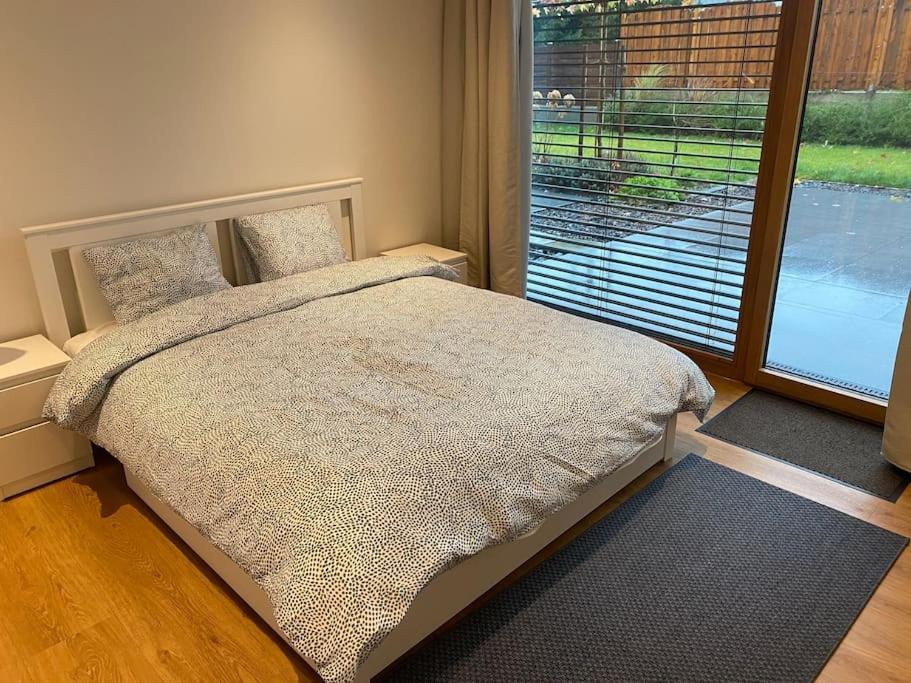 New Luxury Studio In The Heart Of Kirchberg -d Luxemburg